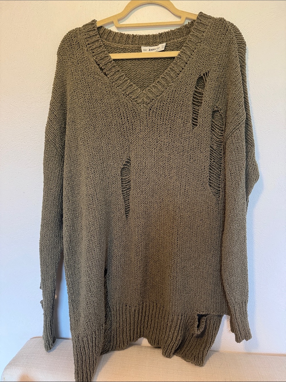 Zara Distressed Sweater - Olive